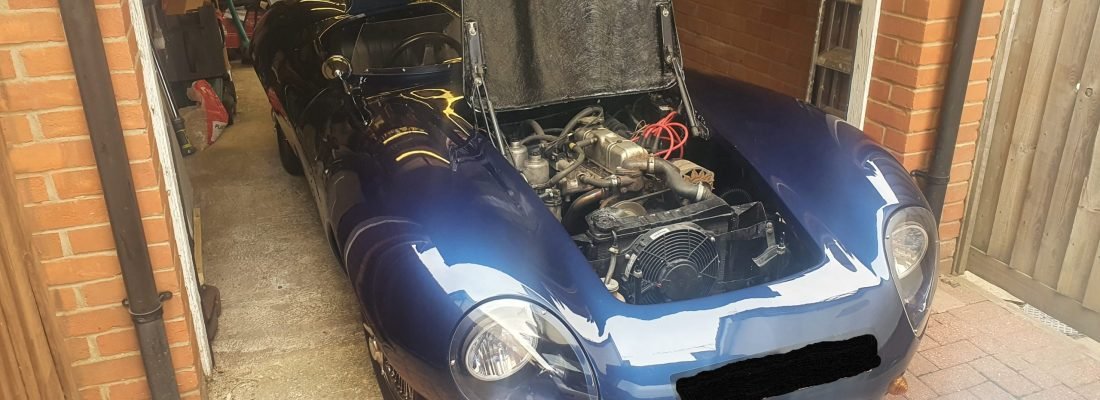 Classic Kit Car, blue